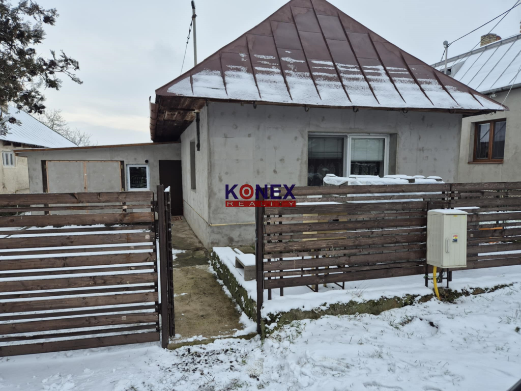 PEKNÝ RODINNÝ DOM v obci Malčice NA PREDAJ foto